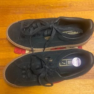 - Puma Black and Tan Women's Sneakers